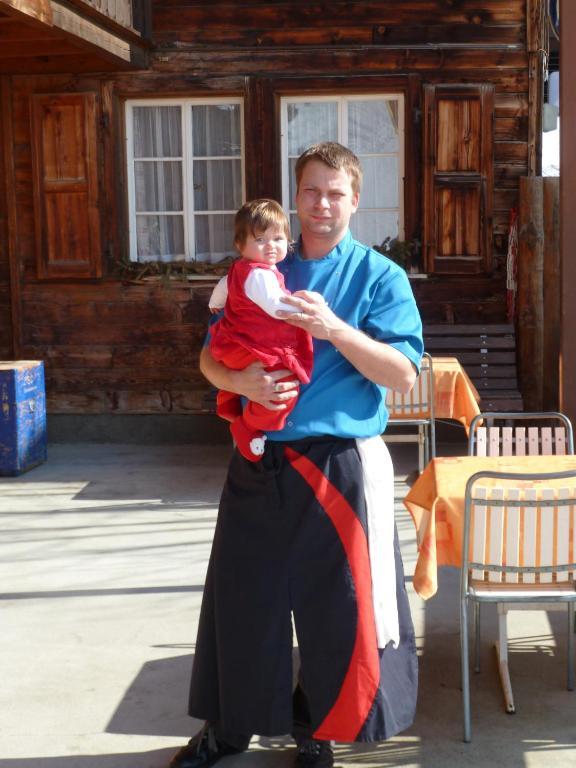 Gasthof Derby Hotel Zweisimmen Luaran gambar