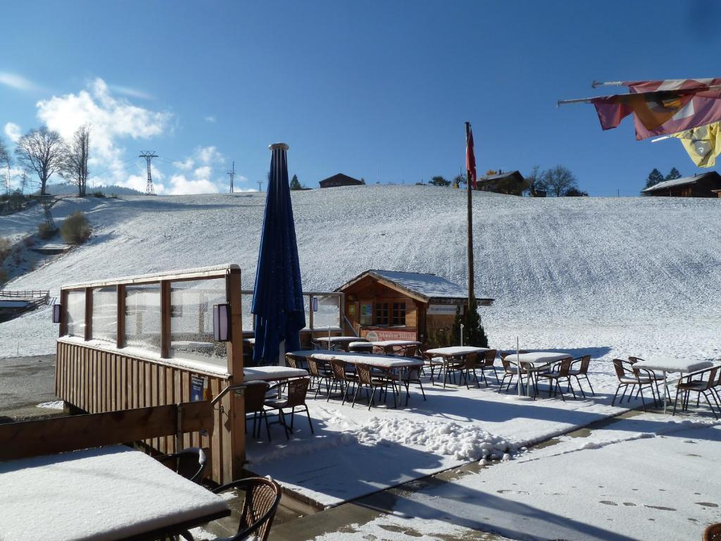 Gasthof Derby Hotel Zweisimmen Bilik gambar